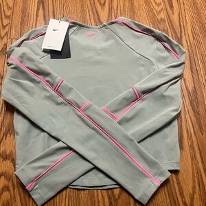 Nike Gray Long Sleeve Top and Bottom Tights with Pink Accents